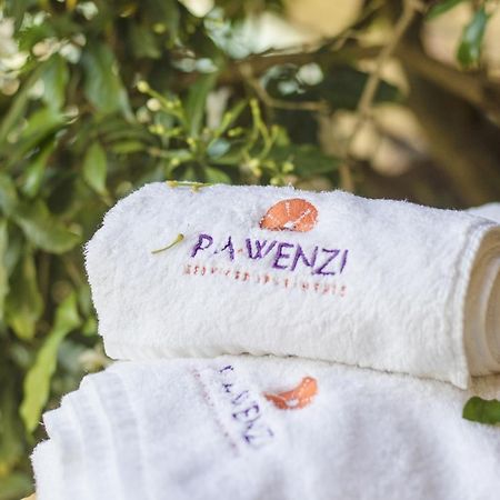 Pawenzi Serviced Apartments Mombassa Buitenkant foto