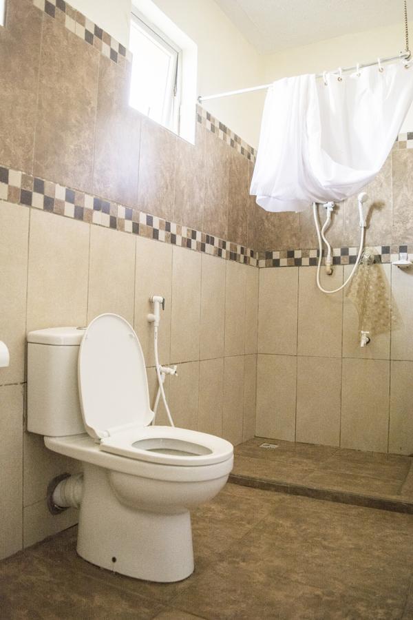 Pawenzi Serviced Apartments Mombassa Buitenkant foto