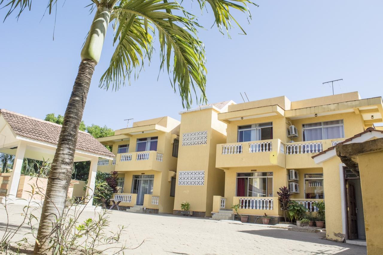 Pawenzi Serviced Apartments Mombassa Buitenkant foto