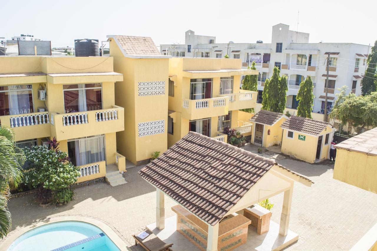 Pawenzi Serviced Apartments Mombassa Buitenkant foto