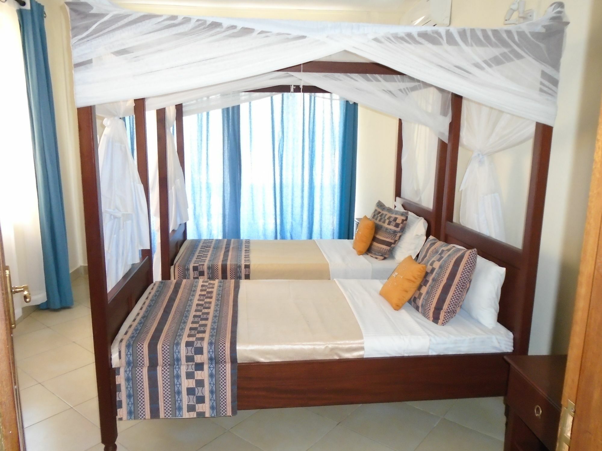 Pawenzi Serviced Apartments Mombassa Buitenkant foto