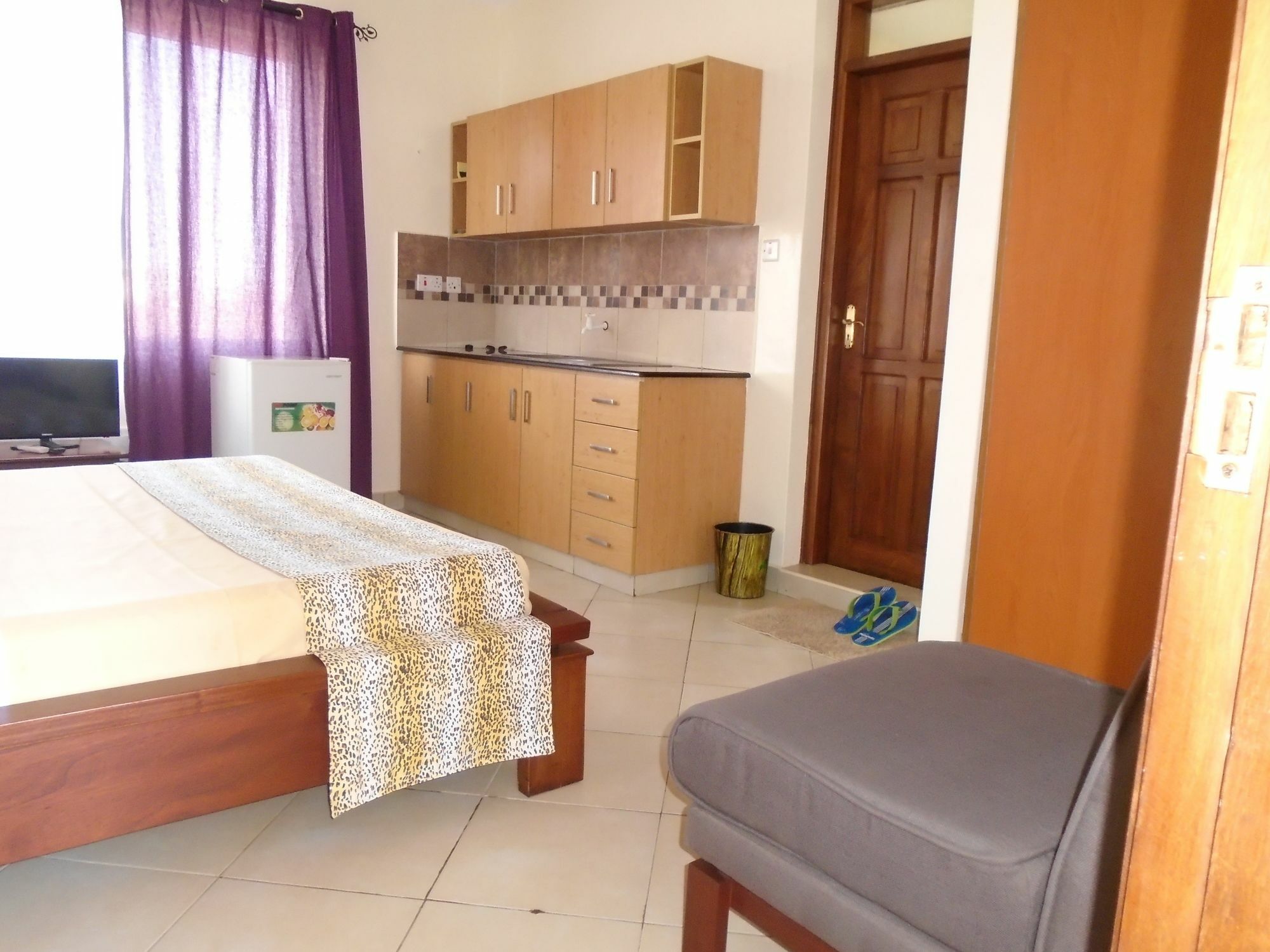 Pawenzi Serviced Apartments Mombassa Buitenkant foto